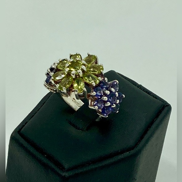 Vtg Sterling Silver Amethyst & Peridot Floral Cocktail Ring 3 Flowers | Sz 5 - Picture 3 of 13